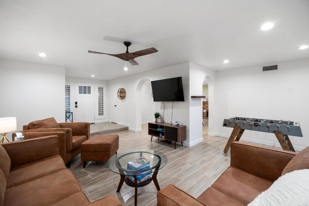 Large Pool With Diving Board, Remodeled 3Bdrm, Near State Farm Stdm And More! Пеория Экстерьер фото